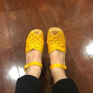 Gullan 38 Swedish Hasbeens yellow